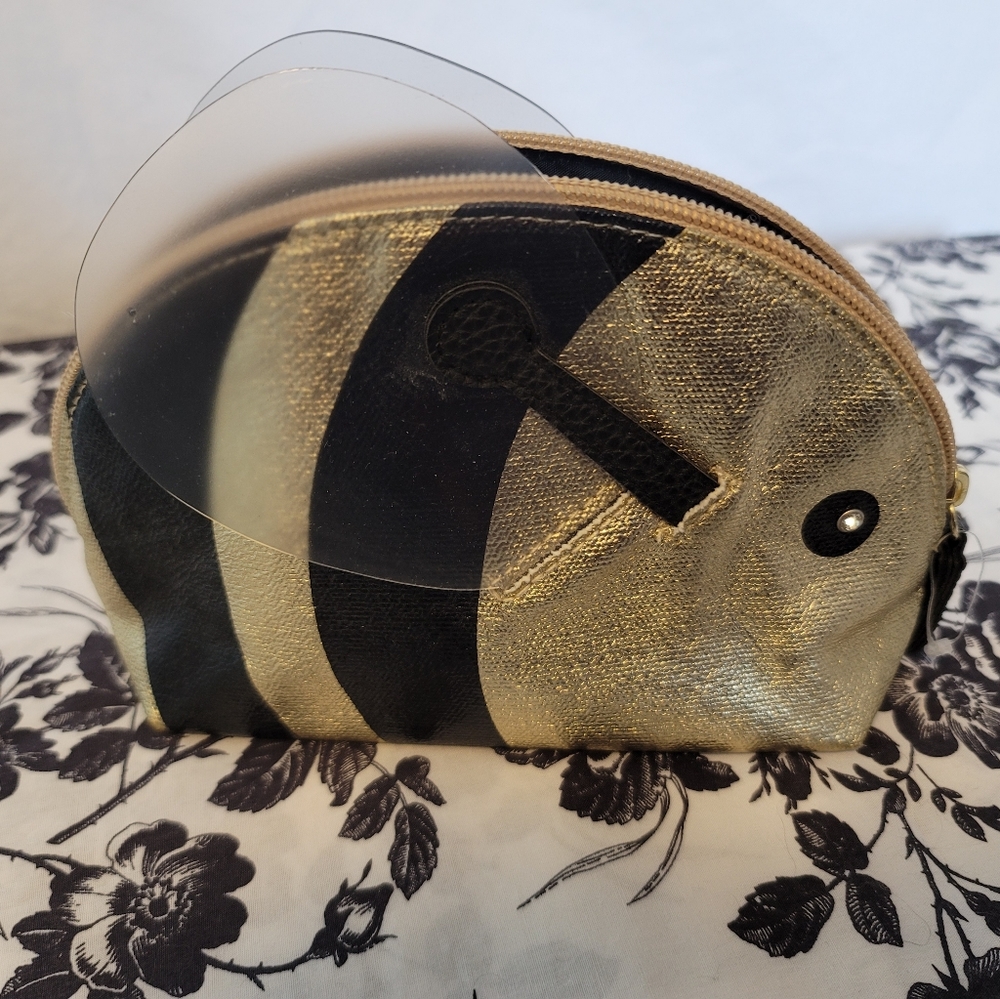 Super cute bumble bee make up bag
